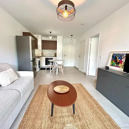 Rooftop Pool Daire Villeneuve-Loubet